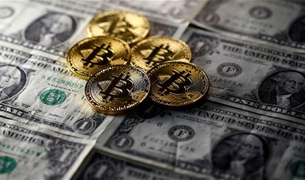 Are Trump fees threatening the future of the dollar?
