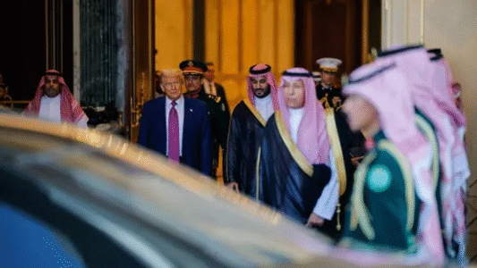 Lifting sanctions on Syria officially Trump responds to the request of Muhammad bin Salman