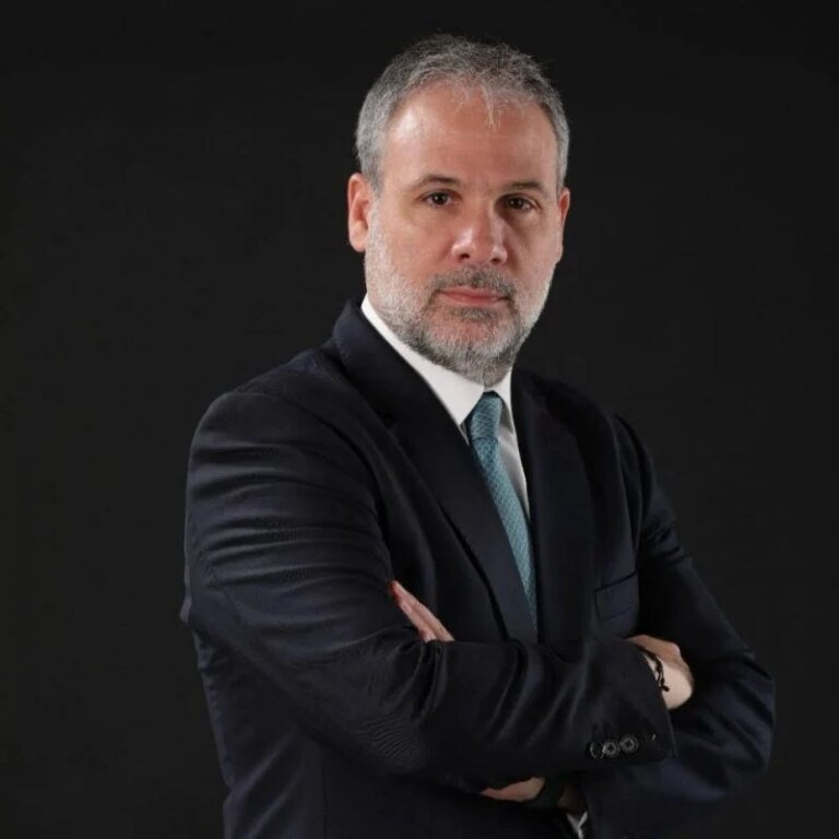 رسالة مفتوحة من نقيب المحامين: “الدولة ليست دار عزاء”