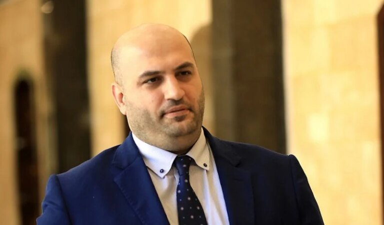 الدم والفطور يجتمعان في صورة مأساوية