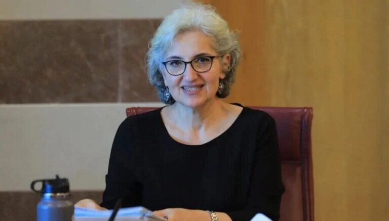 تمديد تعليق الدراسة ليوم آخر