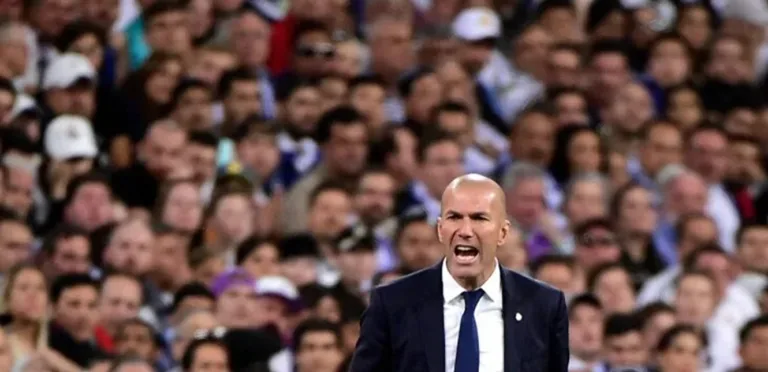 زيدان على رأس الإدارة الفنية للمنتخب الفرنسي.. اتفاق “تاريخي” يضع حدا لسنوات من الترقب