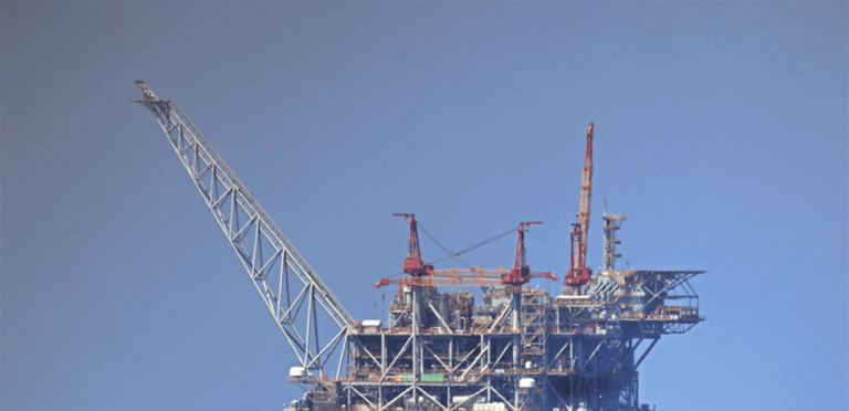 وتتخذ القاهرة إجراءات احترازية وتؤمن الإمدادات لمواجهة تداعيات الصراع الإقليمي