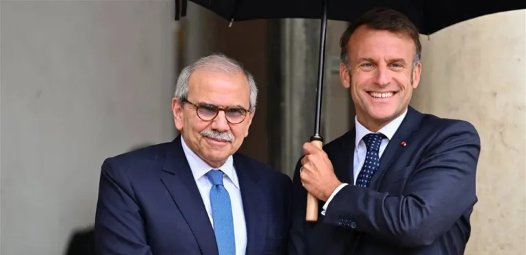 وصول أول دفعة مساعدات فرنسية إلى بيروت.. و”سلام” يثمن مبادرة “ماكرون”