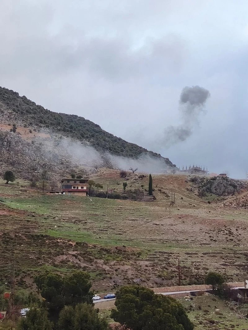 حدة التصعيد الإسرائيلي تتصاعد: ضربات متزامنة تستهدف الجنوب والبقاع!