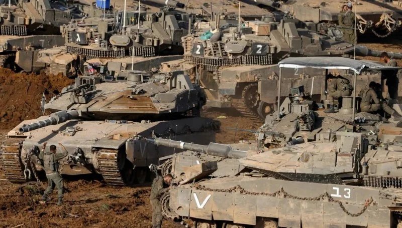 تحركات دبابات إسرائيلية في "مارون الرأس": دلائل على عملية برية وشيكة؟