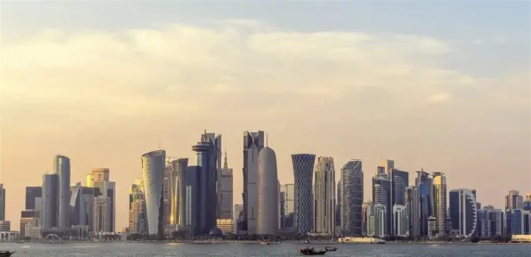 فيتش تثبت تصنيف قطر الائتماني “AA” مع توقعات مستقبلية مستقرة