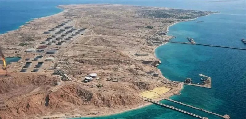 ضربة في الداخل الإيراني... "جزيرة خرج" بين التقييمات العسكرية والمخاطر الجسيمة