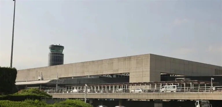 بيان جديد لوزارة الأشغال حول آخر التطورات في المطار