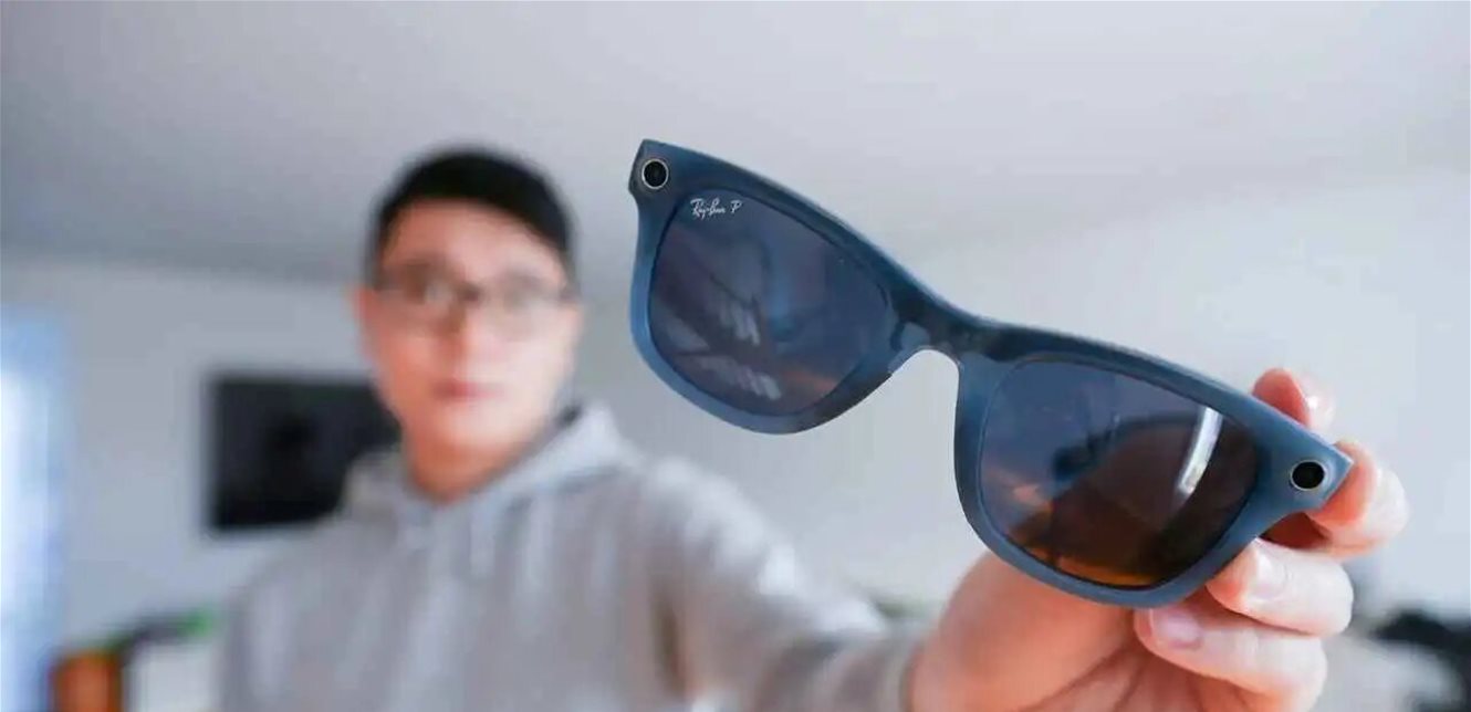نظارات ذكية: خطر خفي يهدد الخصوصية في الفضاءات العامة
