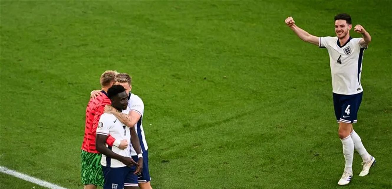 توخيل يوضح سبب انسحاب ساكا ورايس ويدافع عن قرارهما بالغياب عن المعسكر