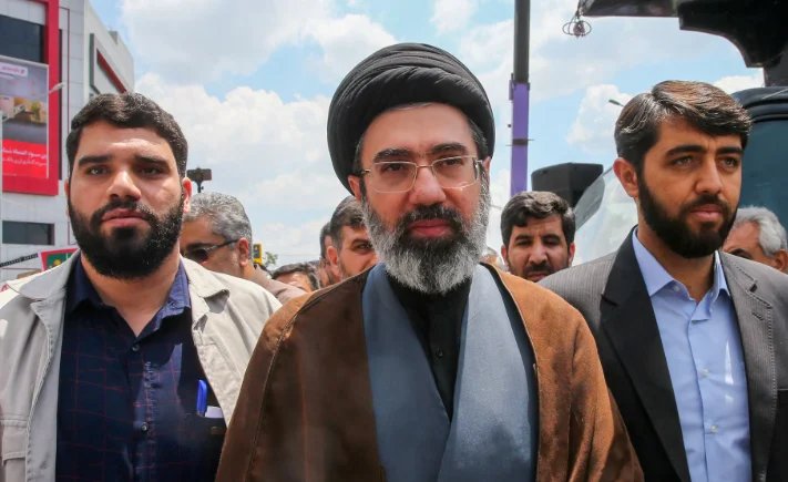 وزير الدفاع الأمريكي: “خامنئي” يعاني من تشوهات… و”طهران” تواجه خيار الاستسلام