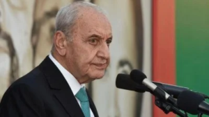 بالفيديو: باصات خضراء شيعية تتجهّز – تحذير عاجل إلى بري وخطة ترانسفير الضاحية – الجنوب – البقاع بدأت:استعدّوا!