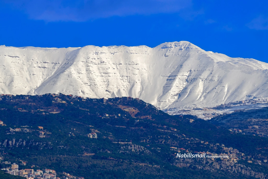 حالة "نادرة" تضرب لبنان… أمطار غزيرة وثلوج على علو منخفض