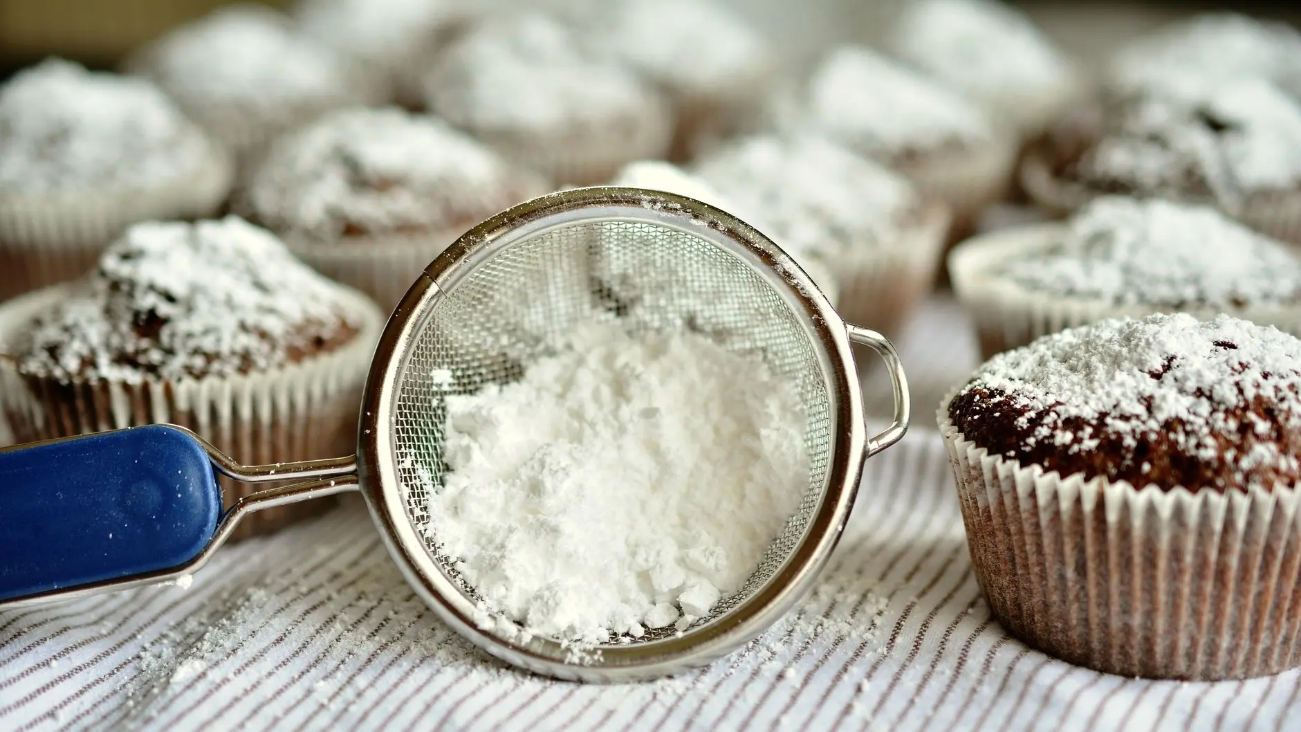 المُحليات الصناعية: "خالٍ من السكر" لا ينفي المخاطر.. هل تزيد احتمالية الإصابة بالسرطان؟