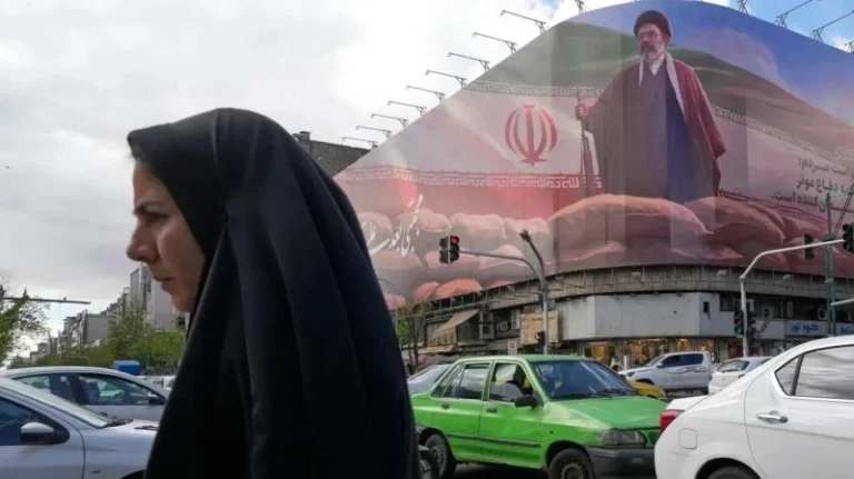 طهران توجه اتهامات وتشدد على ضرورة المساءلة.. مطالب بتعويضات من 5 دول في المنطقة