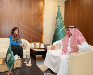 السعودية تستدعي سفيرتها لدى العراق على إثر هجمات بطائرات مسيرة