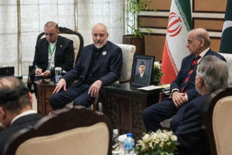 الميدان يفرض نفسه: بيروت تشهد هدوءً يمهد لمفاوضات