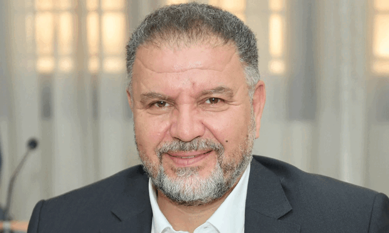 “أزمة ثقة عميقة”: فياض يوجه انتقادات حادة للسلطة ويدعو إلى التهدئة