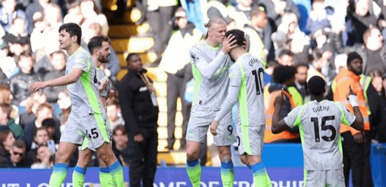 السيتي يقترب من أرسنال: صراع الصدارة يشتد بعد فوز السيتي على تشيلسي بثلاثية