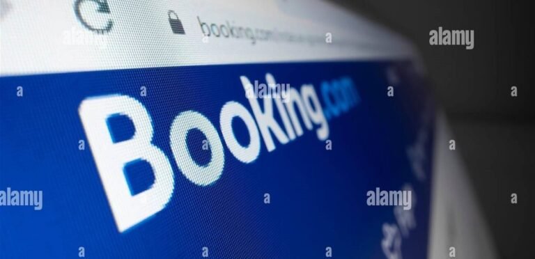 تسريب بيانات لعملاء “Booking.com” نتيجة خرق أمني