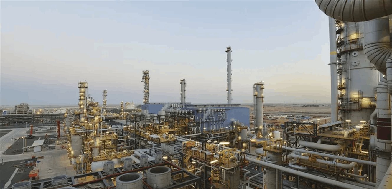 الحرب تزيد الأعباء.. أسعار البلاستيك ترتفع على غرار النفط