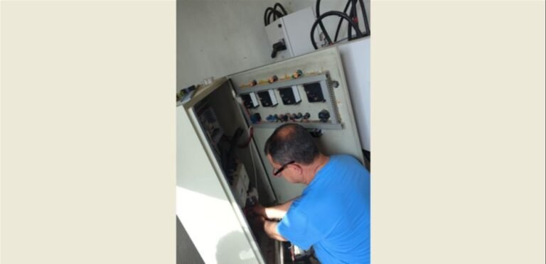 العراق:</strong width=