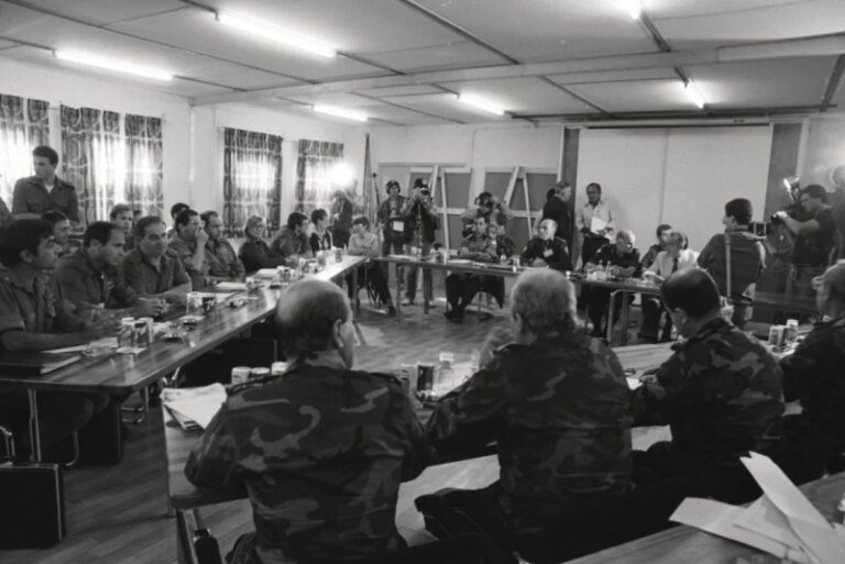 من “فتال” إلى “معوض”: لبنان وإسرائيل يستأنفان المفاوضات بعد 43 عاماً