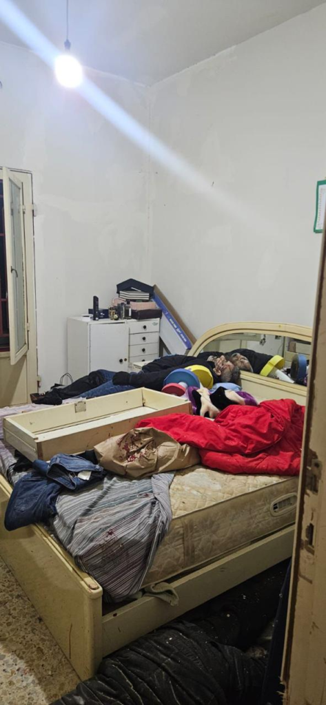 بعد نبيل القزاز في بيروت، سماح أبو خزام في كفرحيم ... بطل جديد يدافع عن نفسه ويقضي على لصين داخل منزله!!