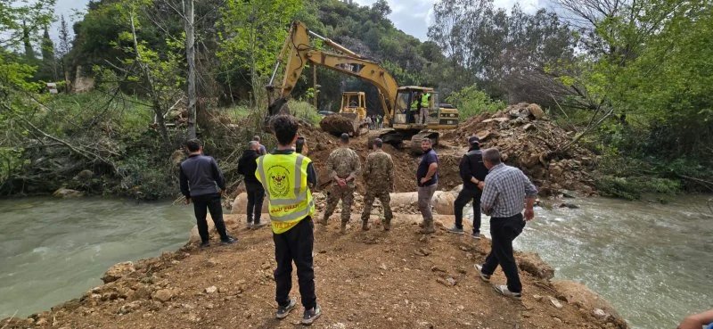 تسريع وتيرة العمل لإنجاز معبر فوق نهر الليطاني يربط القاسمية بطيرفلسيه