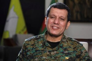 تحت سقف الدولة السورية… مظلوم عبدي يعلن حلّ «قسد» (فيديو)