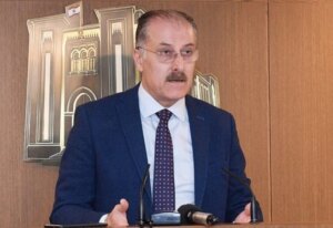 صحة اللبنانيين معلّقة… عبدالله يهدّد بكشف الأسماء