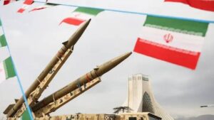 إيران تسرّع الاستعداد… صواريخ ونووي وحلفاء على خط المواجهة
