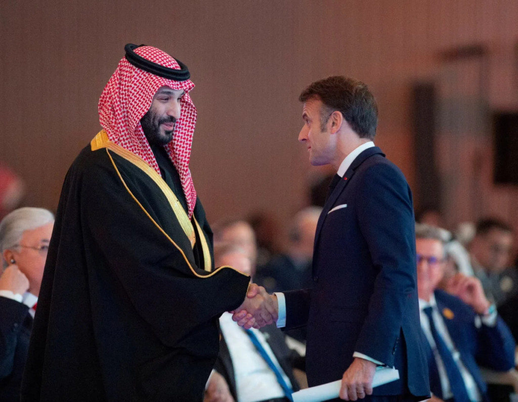 1701 يعود بقوة… ولبنان بين المال السعودي والدبلوماسية الفرنسية