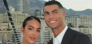 أمه وشقيقته لم تحضرا.. عقد زواج رونالدو بجورجينا كشف سراً