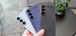 سعره يبدأ من 700 دولار.. “سامسونغ” تكشف عن “Galaxy S26 FE”