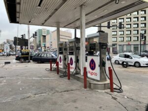 بالأرقام… مقارنة صادمة لأسعار البنزين بين لبنان وإسرائيل!