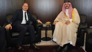 الدوسري يحطّ في الصيفي… والجميل يفتح ملف العلاقات مع الرياض