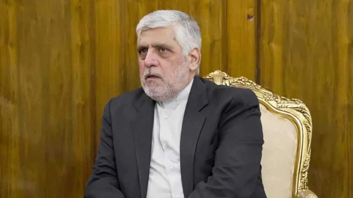 الأزمة حُلّت... شقير يحسم ملف إقامة السفير الإيراني في لبنان