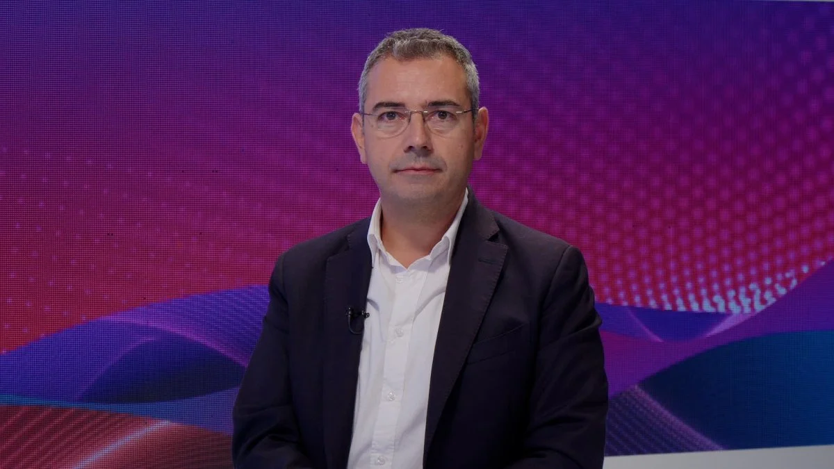 وزير الخارجية غبي ونواف سلام سقط من عيني... وديع عقل يكشف المستور عن فضائح العفو العام ووزارة الطاقة!