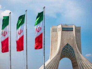 “الضغط لن يجدي”… طهران تضع شروط العودة